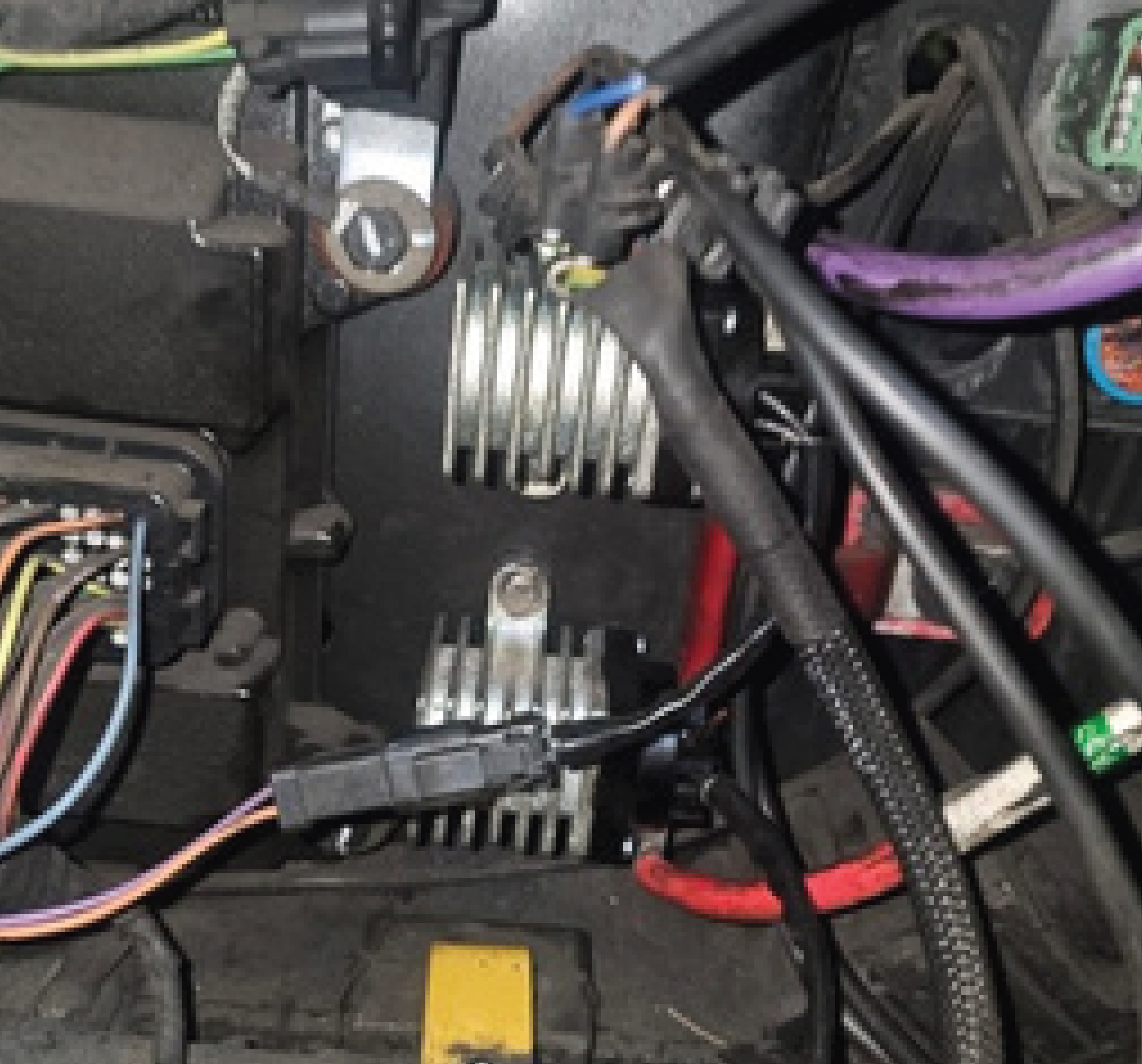 Serviços autoelétricos industriais - 3